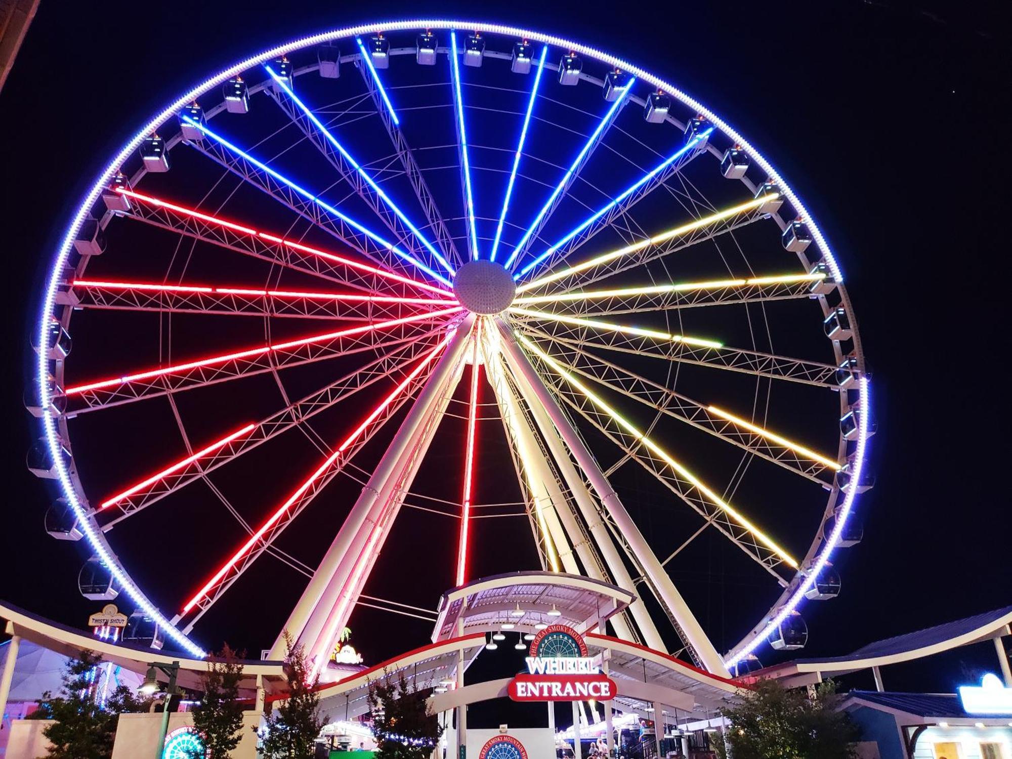 Alpine Joy-Hot Tub, Pond Access ,1089 Of Free Tickets For Each Paid Day, Dollywood And More! تاونسيند الغرفة الصورة